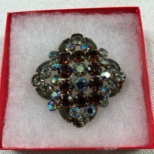 Stocking Gift: 1960’s Statement Rhinestone Brooch for the Vintage Lover!